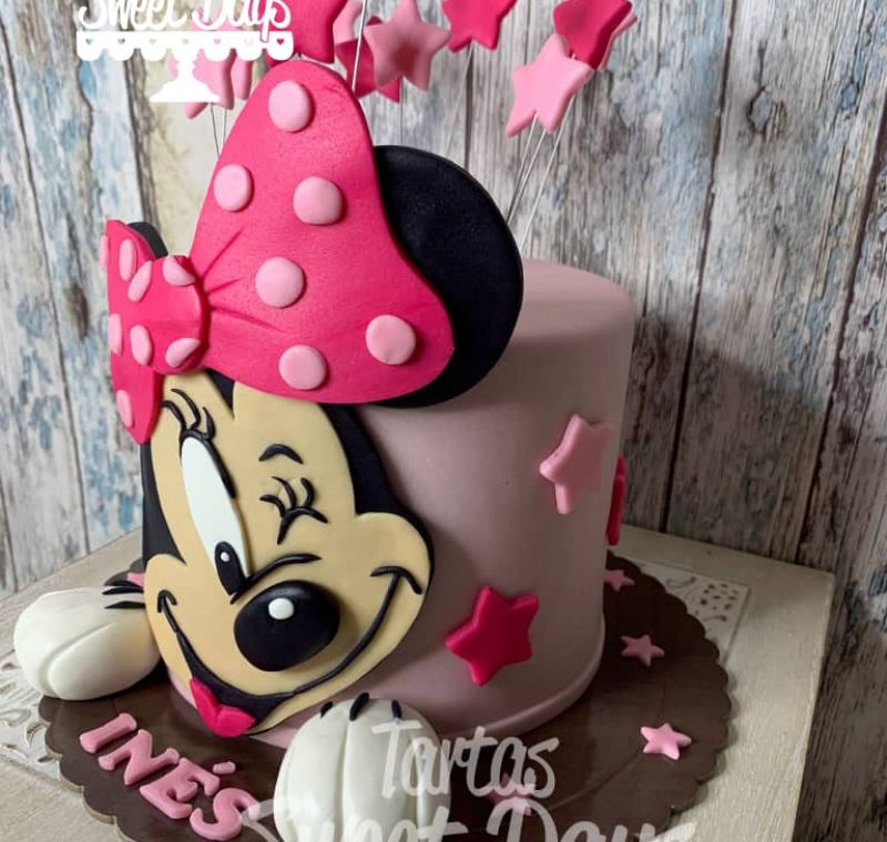 Tarta de Minnie Mouse en Madrid