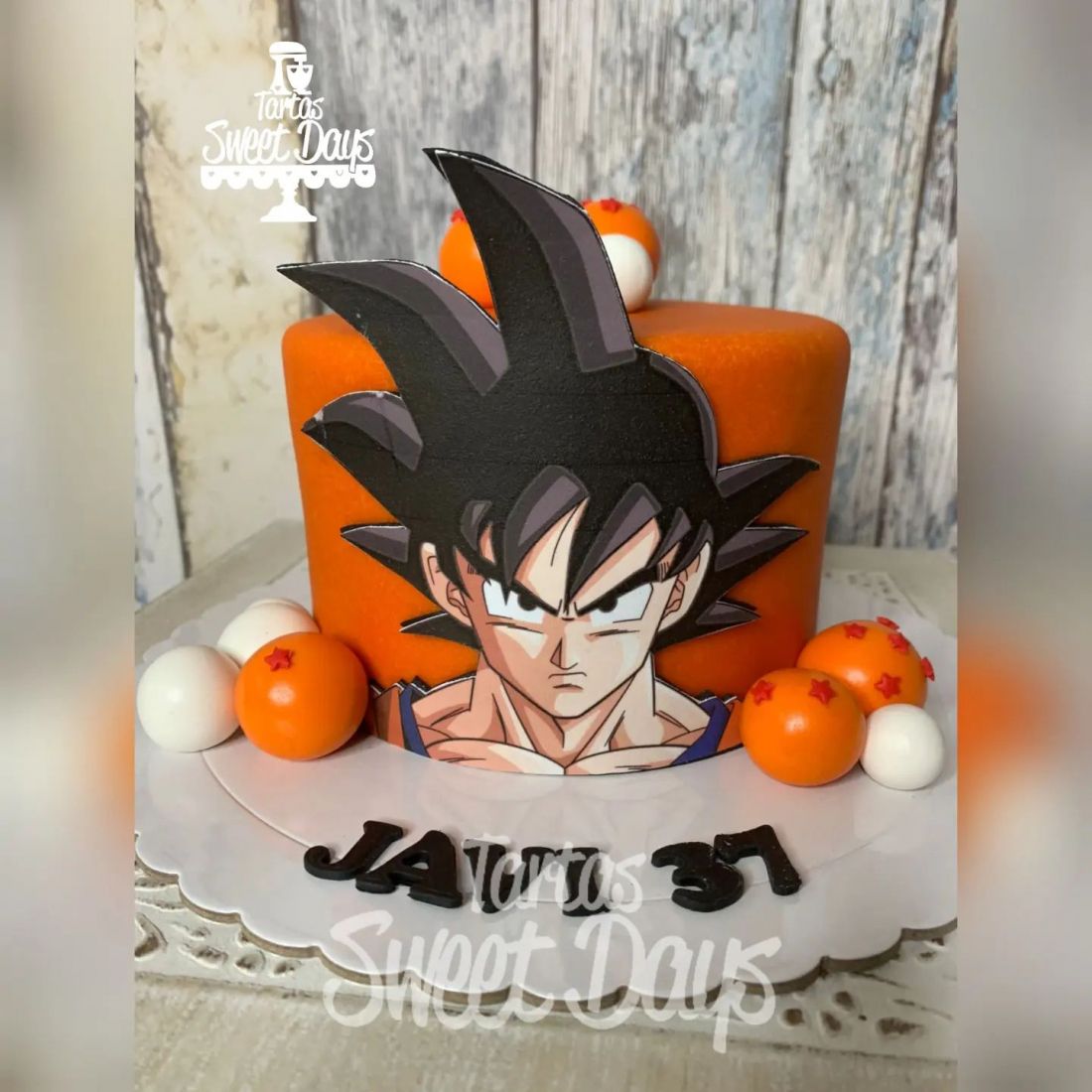 Tarta Bola de Dragón