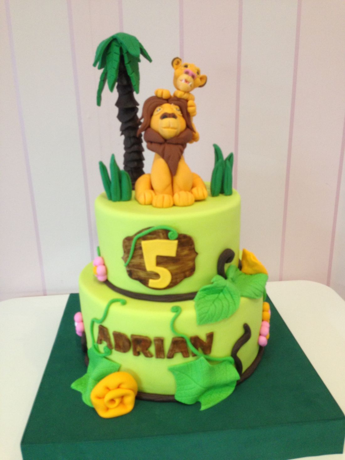 Tarta del Rey León en Madrid