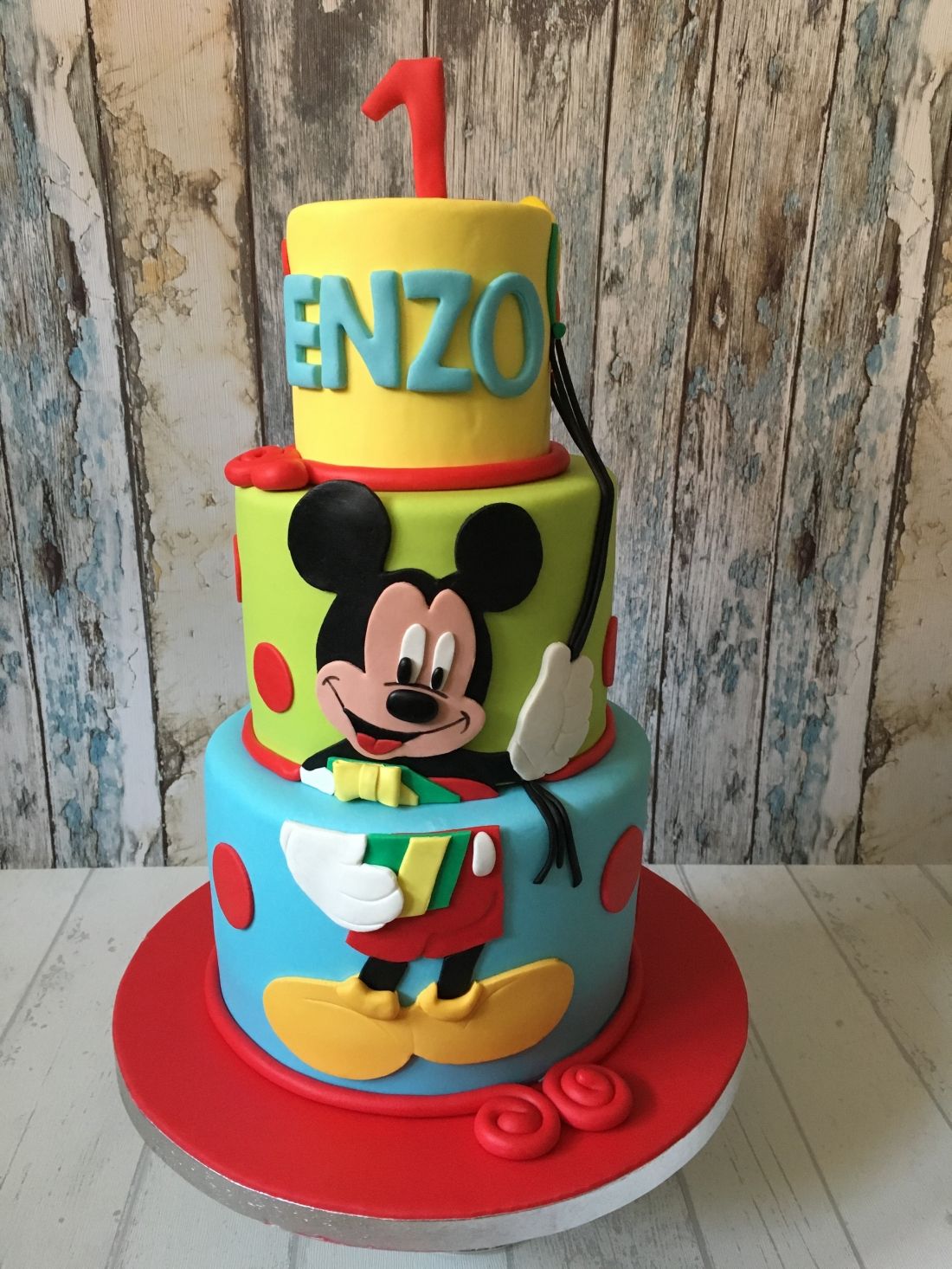 Tartas fondant de Mickey 3 pisos