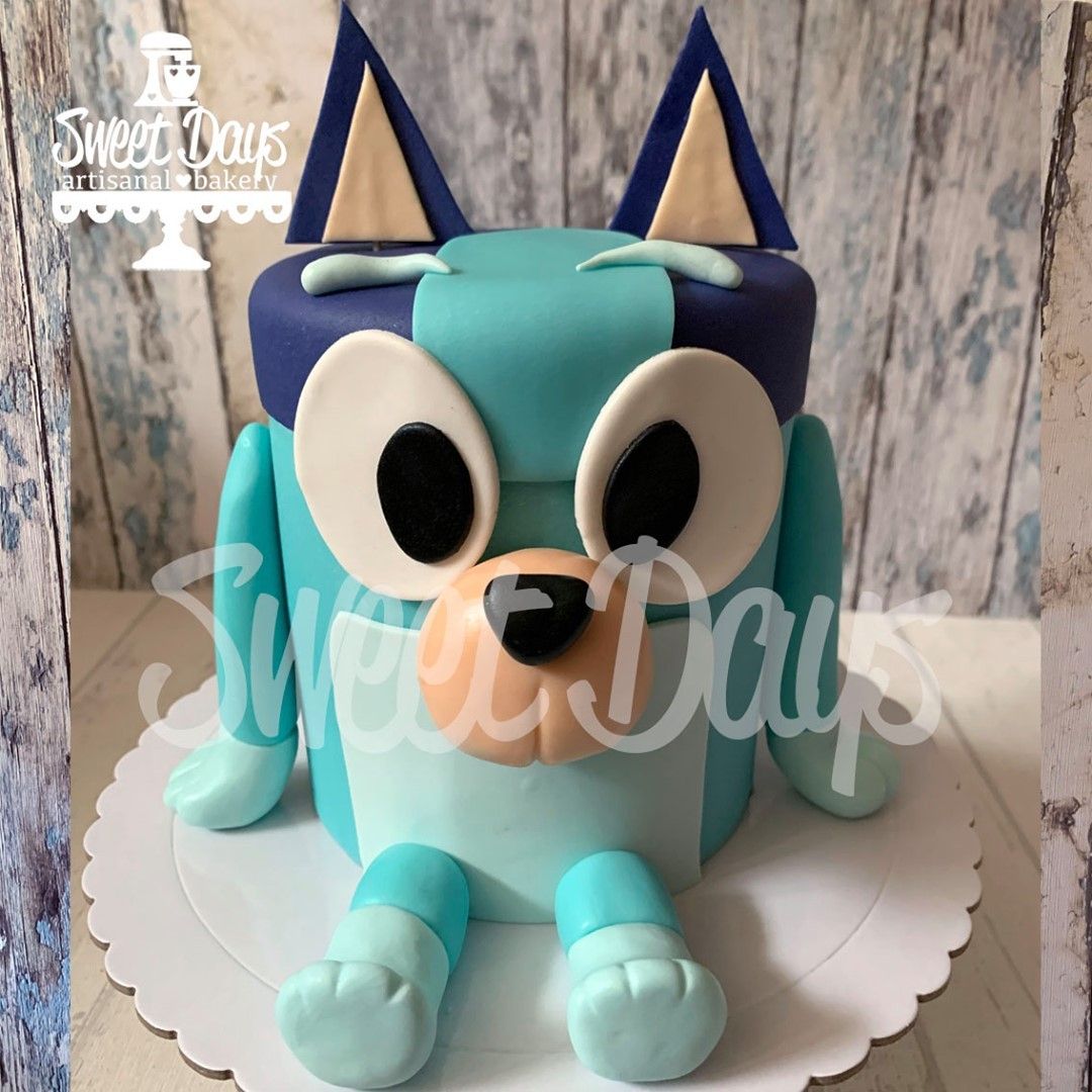 Tarta Bluey y Bingo en Madrid