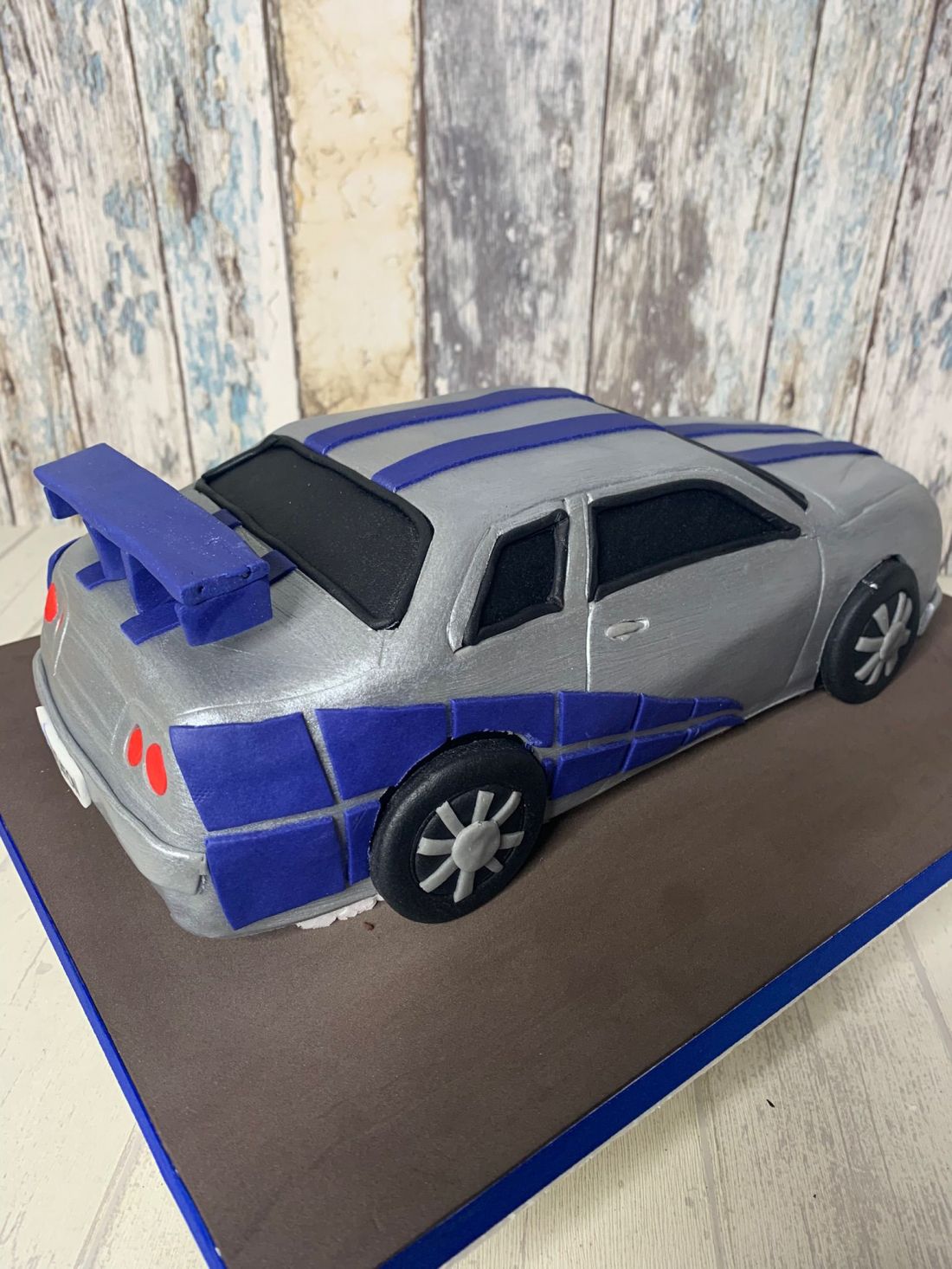 Tarta coche trasera