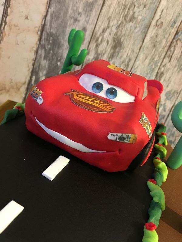 Tarta de Rayo McQueen