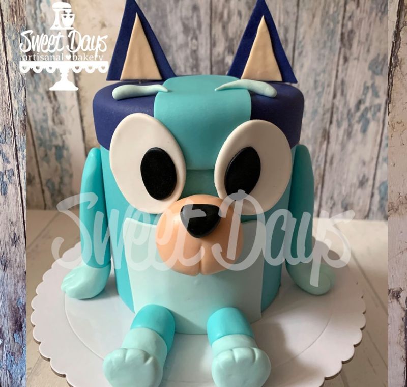 Tarta Bluey y Bingo en Madrid