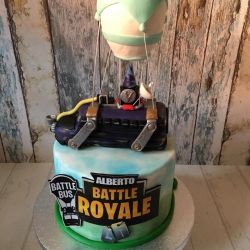 Tarta Fortnite Bus