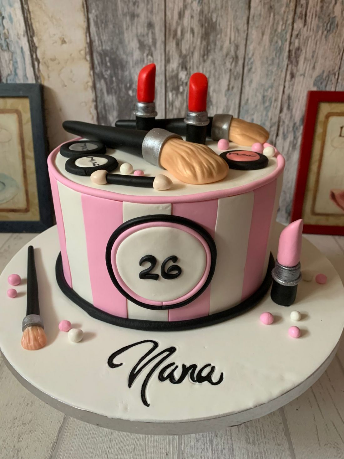 tarta de maquillaje en madrid