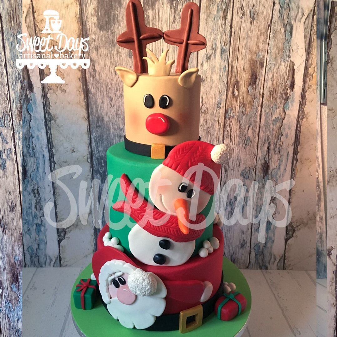 Tarta de navidad tres pisos madrid