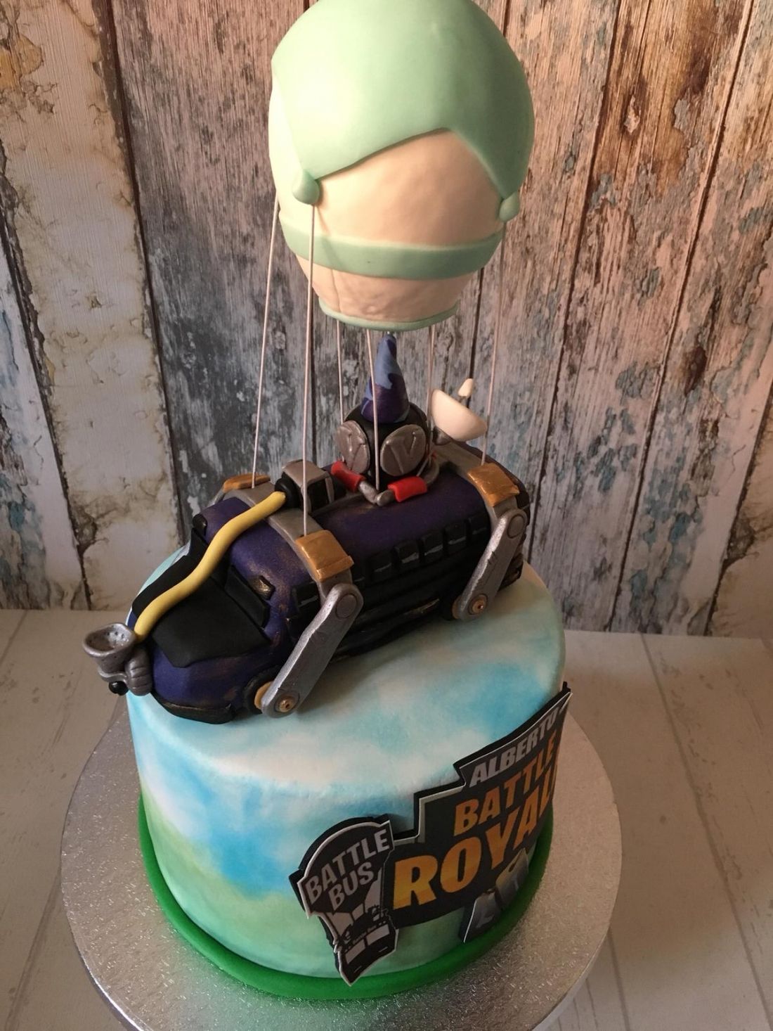 Tarta Battle Royale Truck de Fortnite