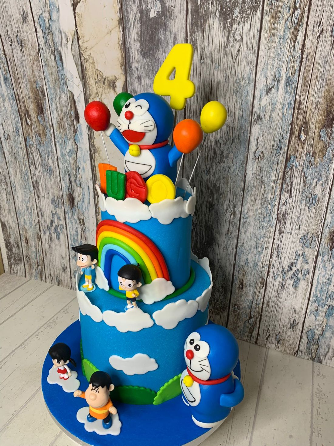 Tarta Doraemon derecha