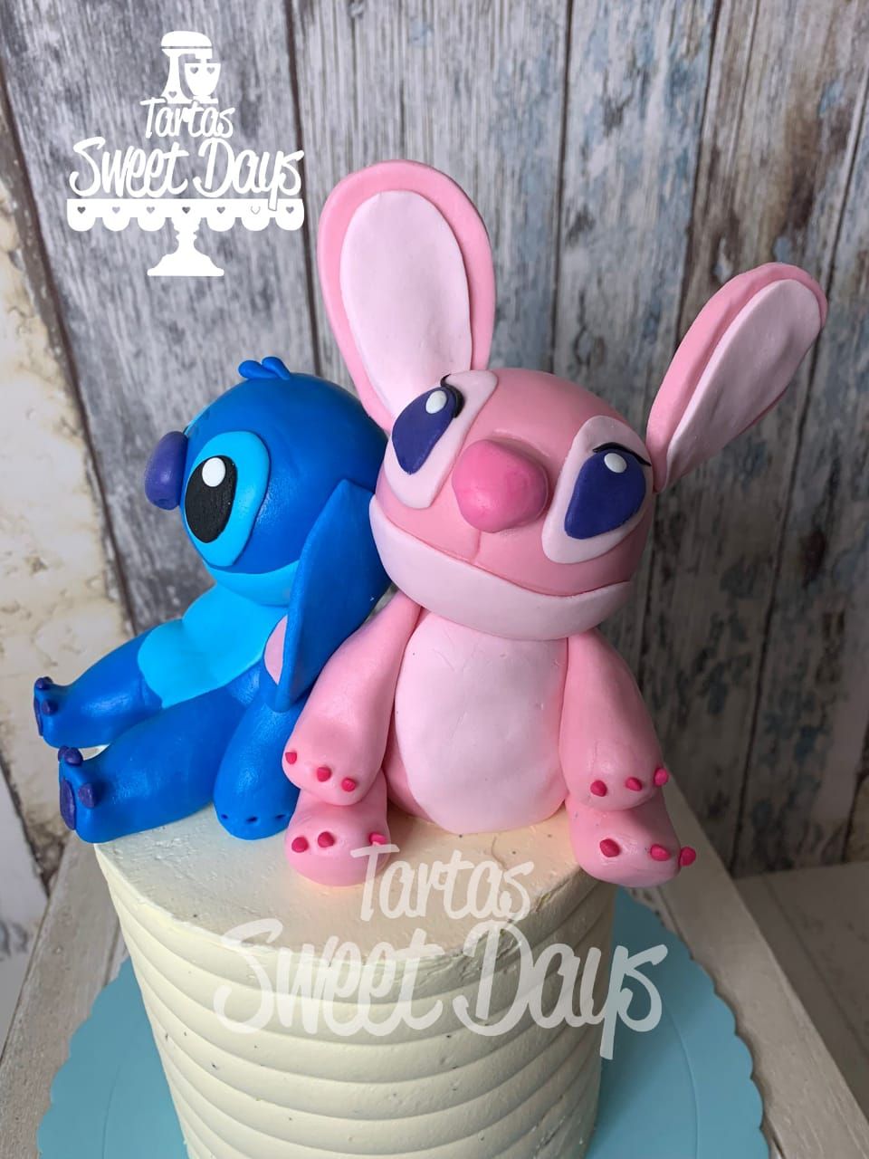 Tarta cumpleaños fondant Stitch y Lilo