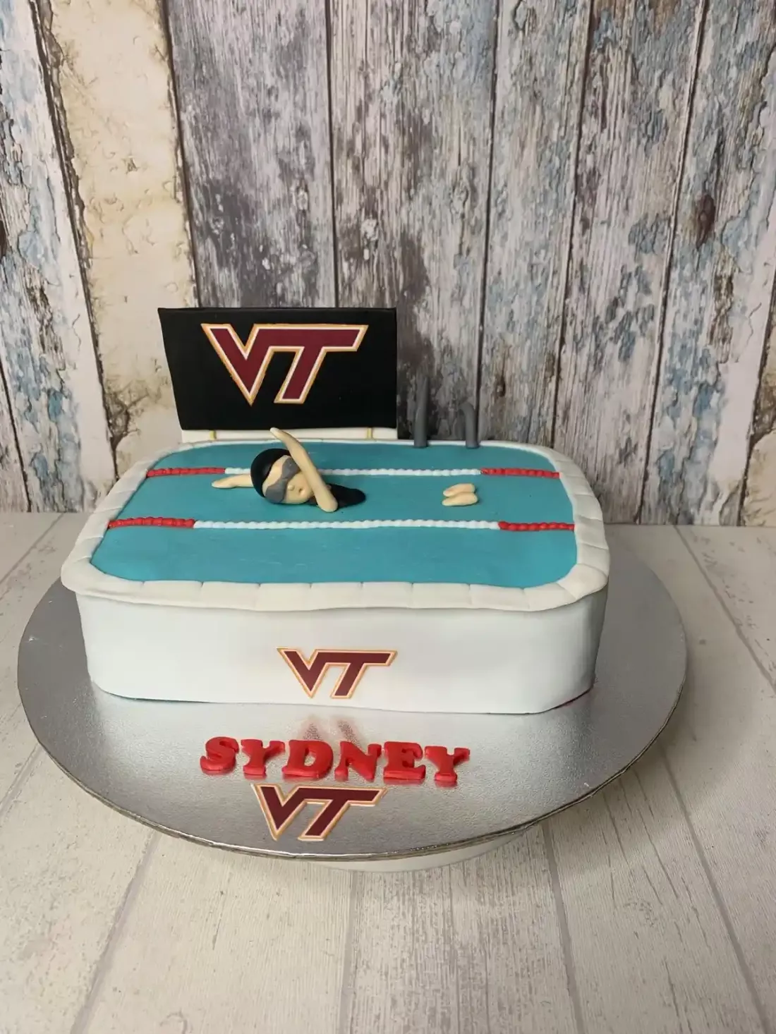 Tarta fondant personalizada deportista sydney nadando crol en los  juegos olímpicos de Barcelona